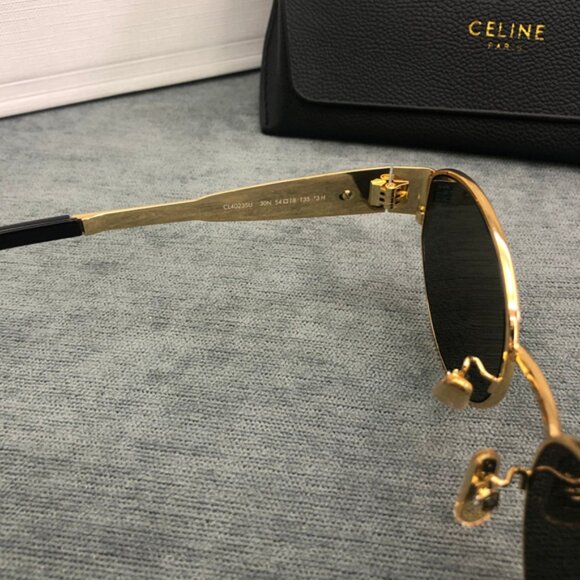Celine Triomphe Gold Metal Oval Sunglasses - Picture 6 of 6